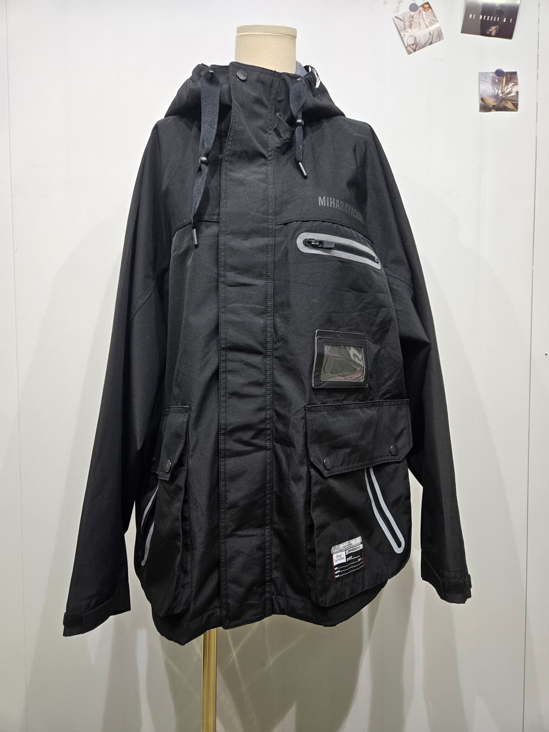 미하라 야스히로 블랙 후드 자켓 gu 상품이미지1