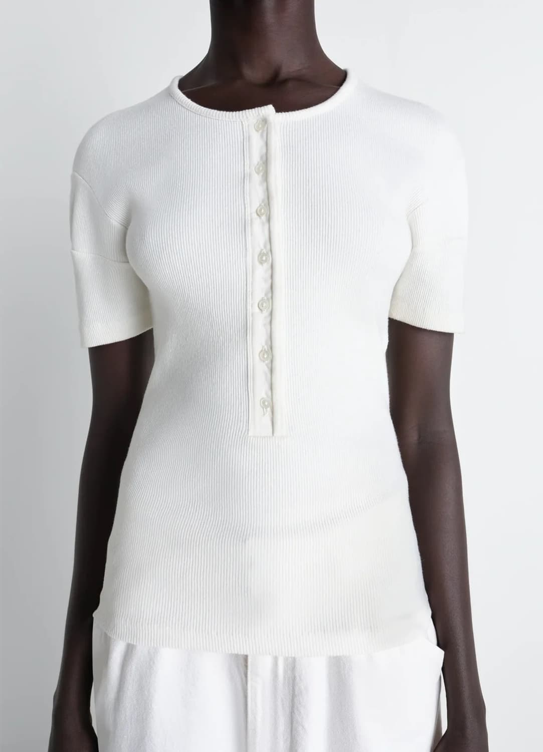 [XS,S,M]르메르 26ss FITTED HENLEY 헨리 니트/밀크 상품이미지3