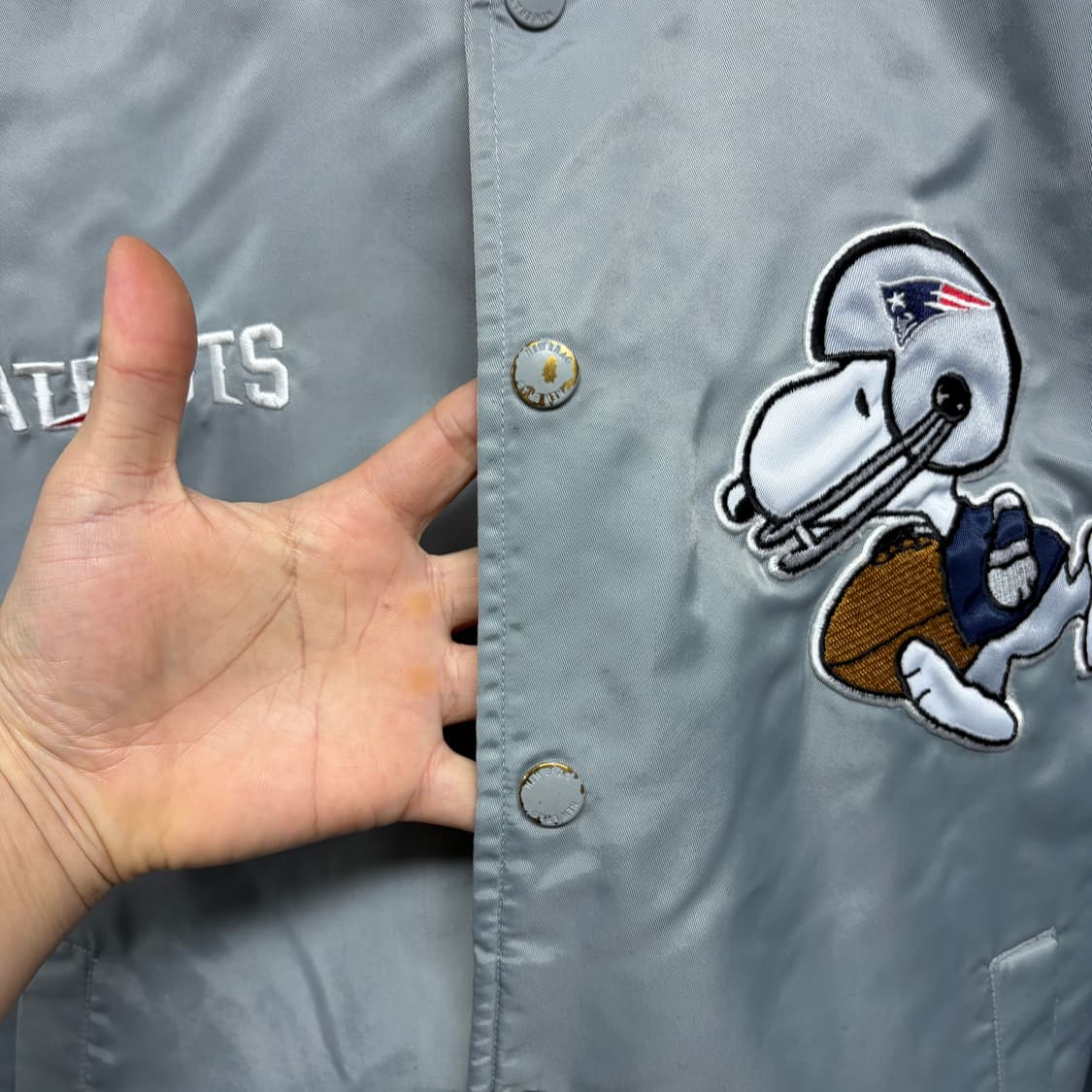 뉴에라 NFL 스누피 바시티 자켓 상품이미지9