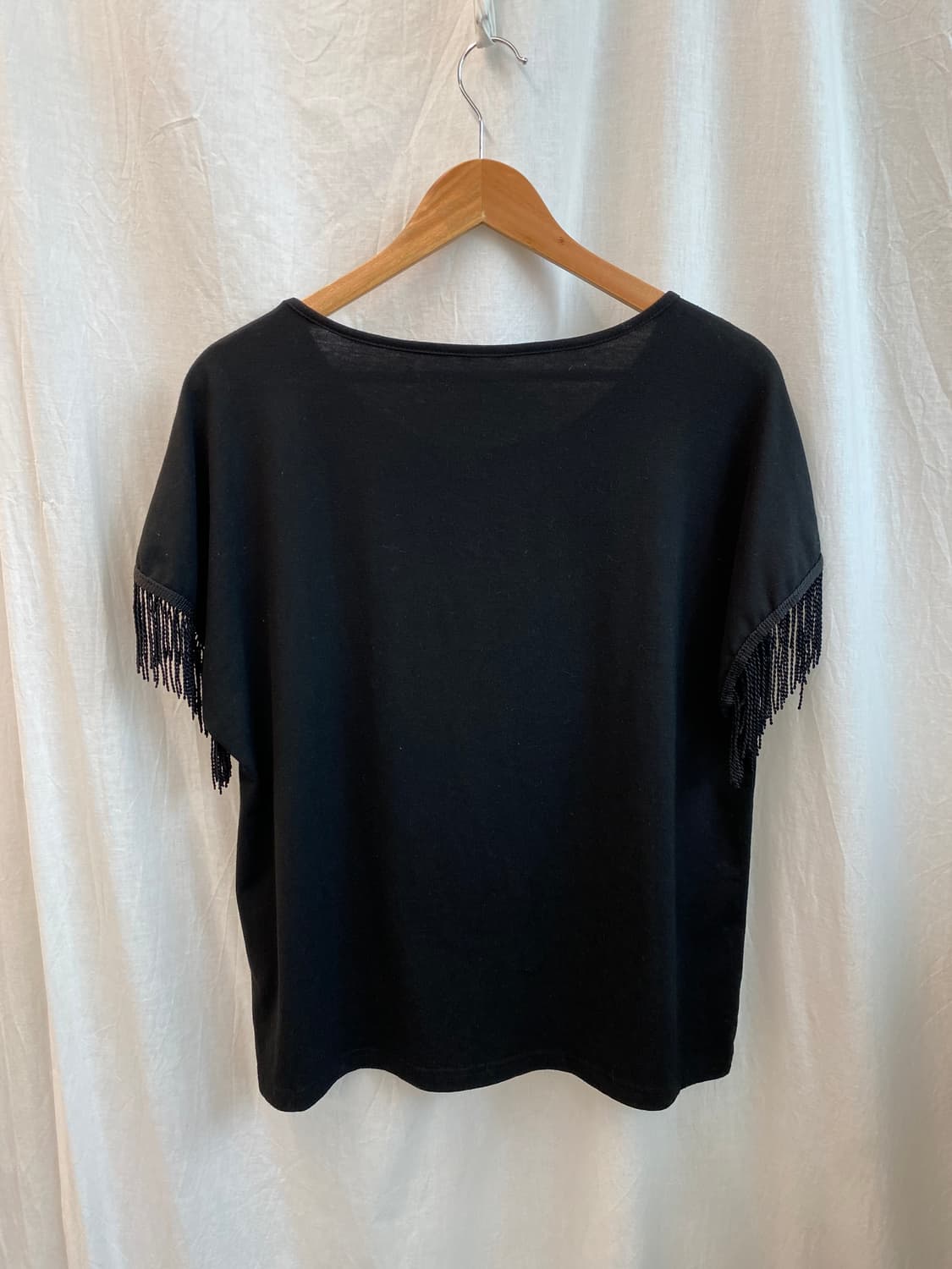 SHIEN 블랙 프린지 반팔티셔츠(M) 상품이미지2