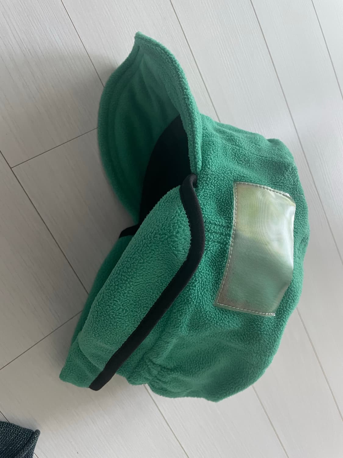 고샤 루브친스키 이어플랩 상품이미지3