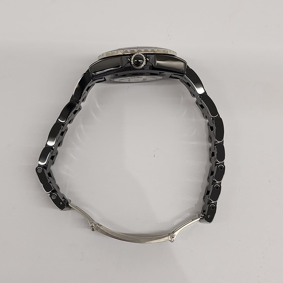 (26년1월구매) 샤넬 H5695 J12 세라믹 워치 33mm 블랙 상품이미지8