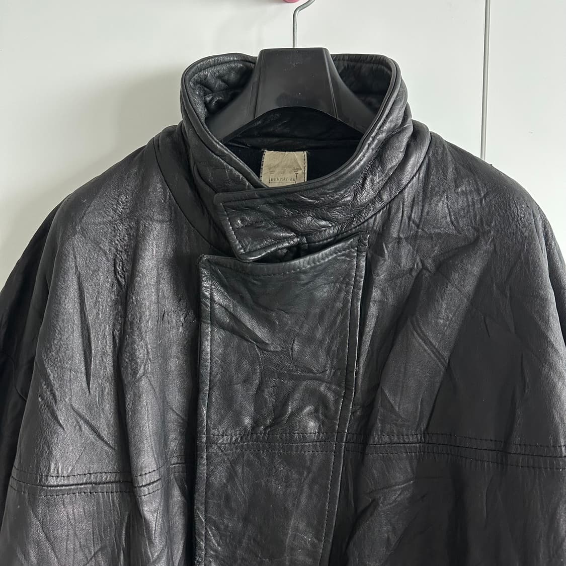 70s VTN inderstries 프렌치 파이어맨 하이넥 레더 코트 상품이미지3