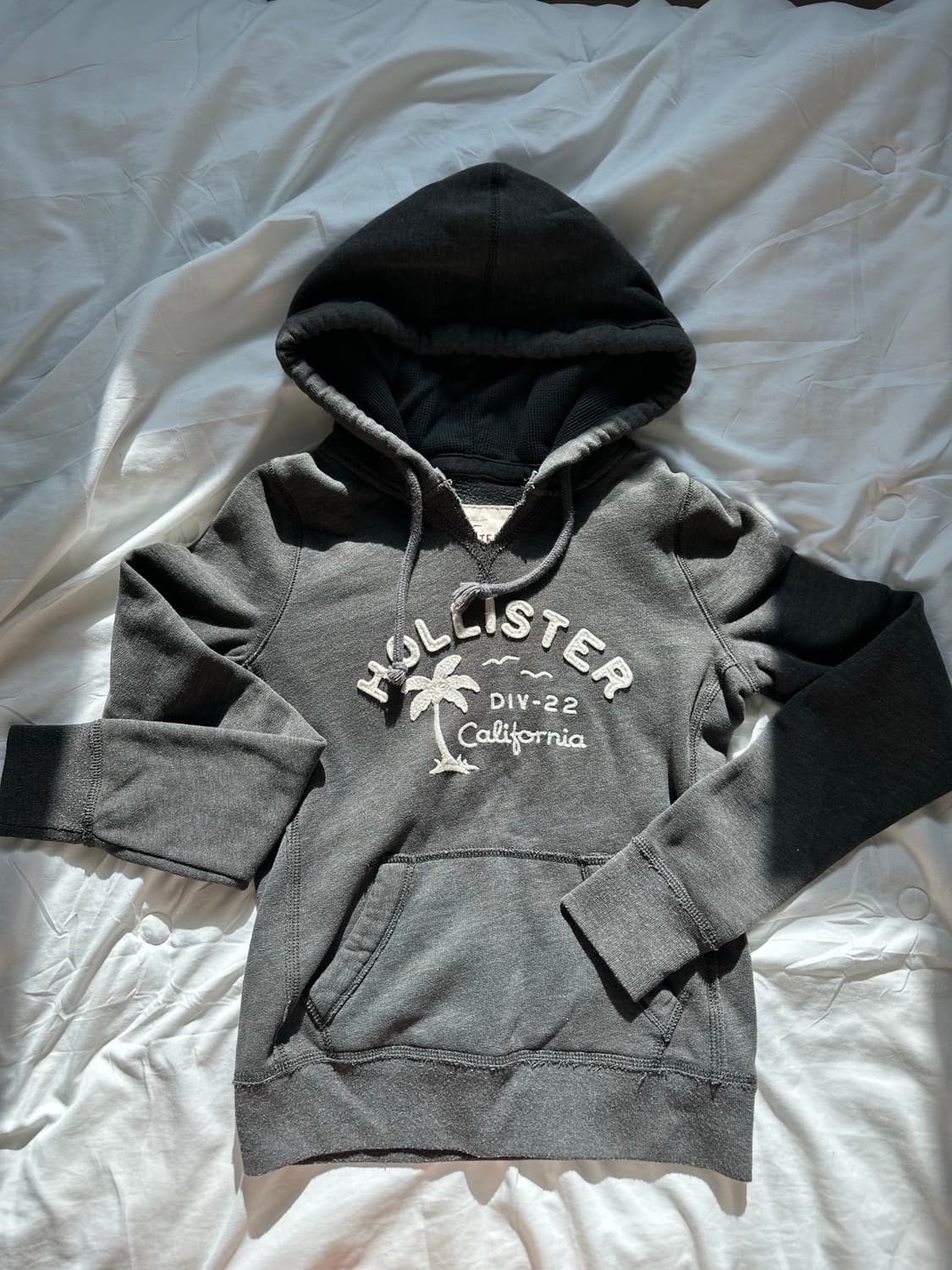 Hollister 홀리스터 딱붙핏 후드티 상품이미지1