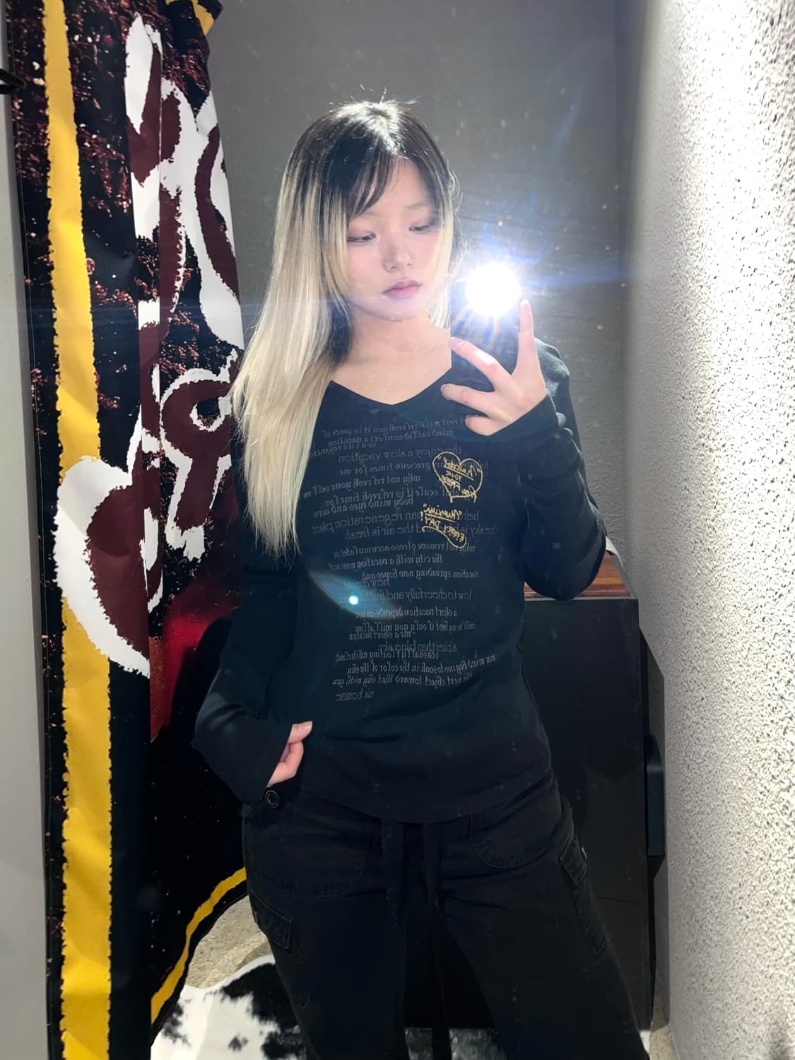 빈티지 프린팅 브이넥 롱슬리브 상품이미지2