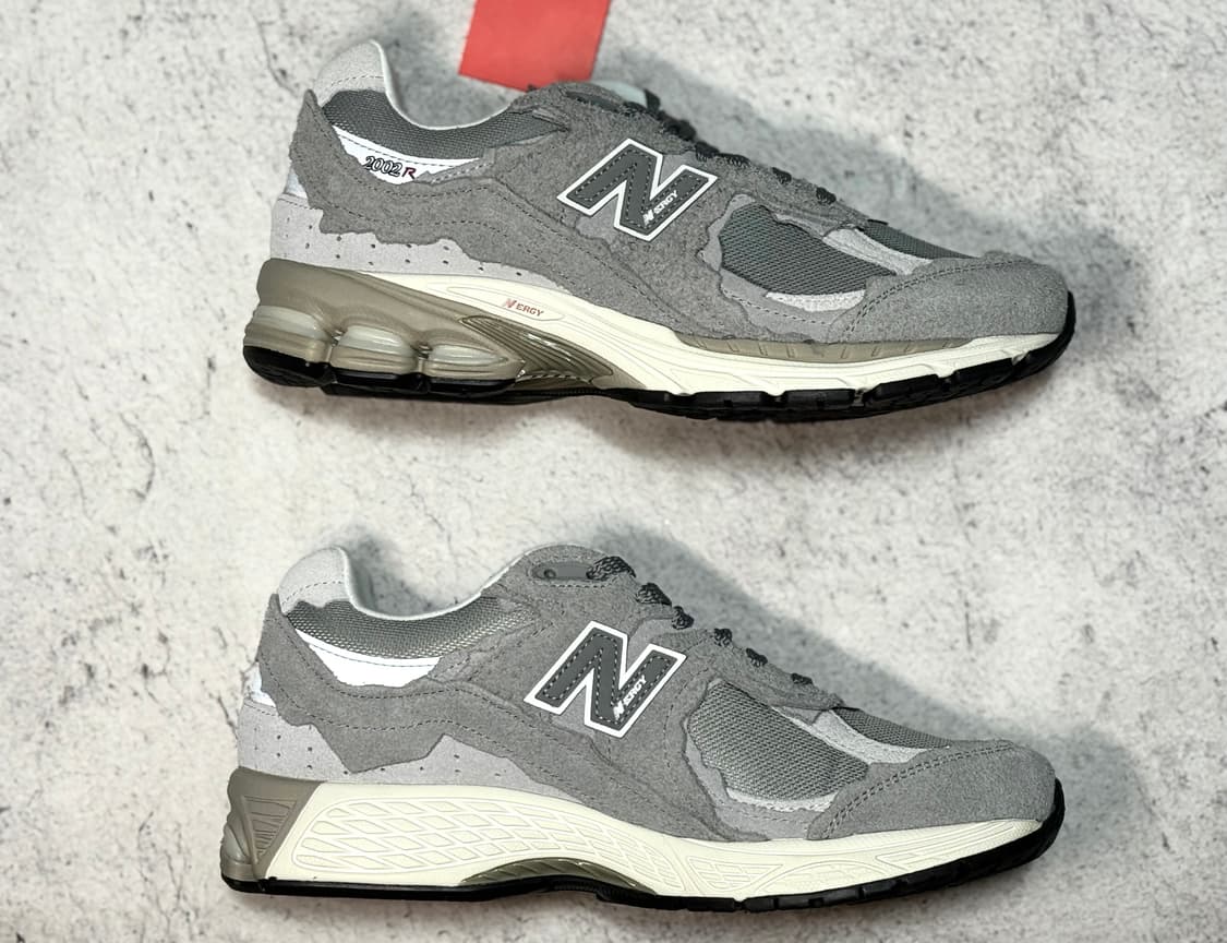 뉴발란스 2002R 그레이 새상품 275mm 상품이미지2