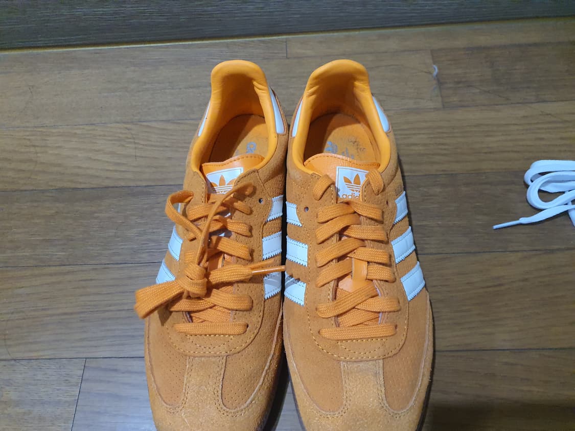 상태 최상 아디다스 삼바 오렌지 265사이즈 상품이미지2