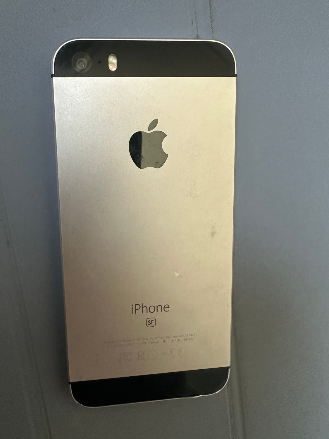 아이폰 SE1 64GB 스페이스그레이 상품이미지1