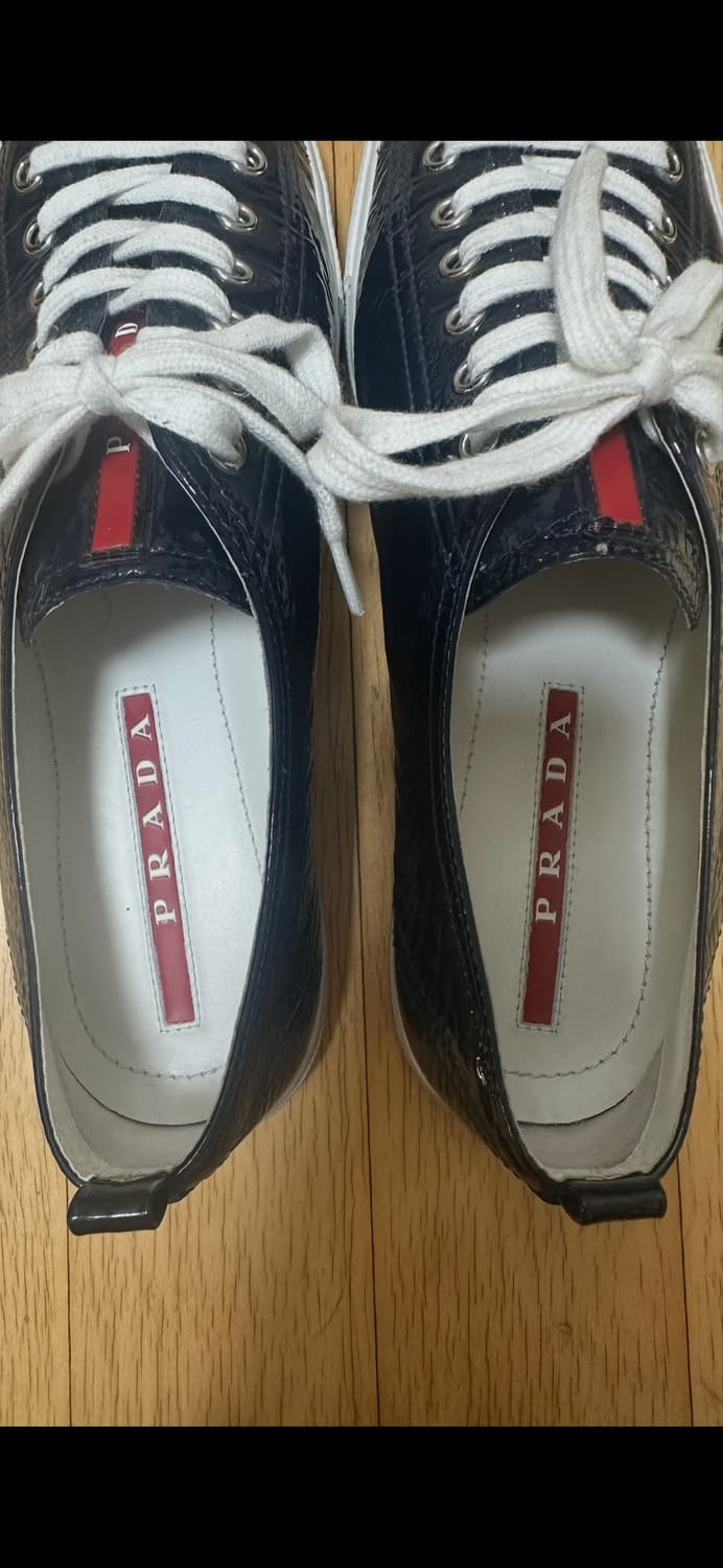 프라다 Prada 로우탑 가죽 스니커즈 (사이즈 40) 상품이미지4