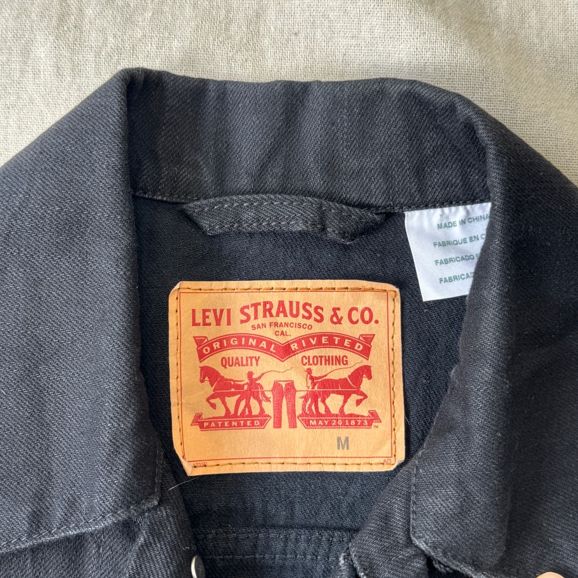 리바이스 블랭크탭 블랙 데님 베스트 M 상품이미지5