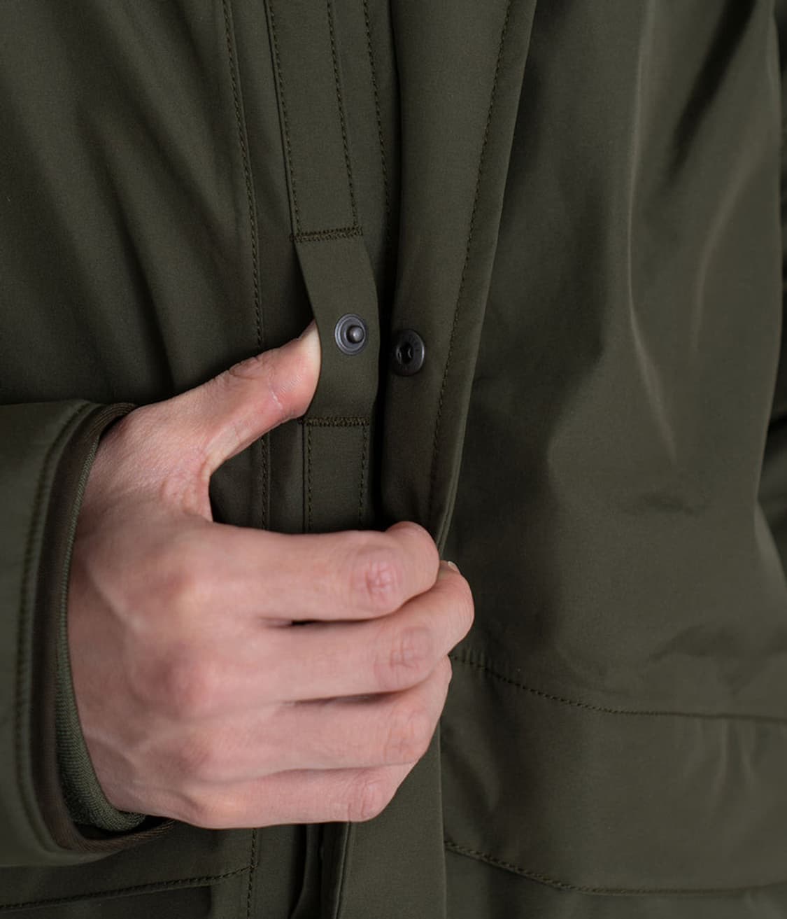 [L] 나나미카 고어텍스 숏 다운자켓 카키그린 상품이미지9