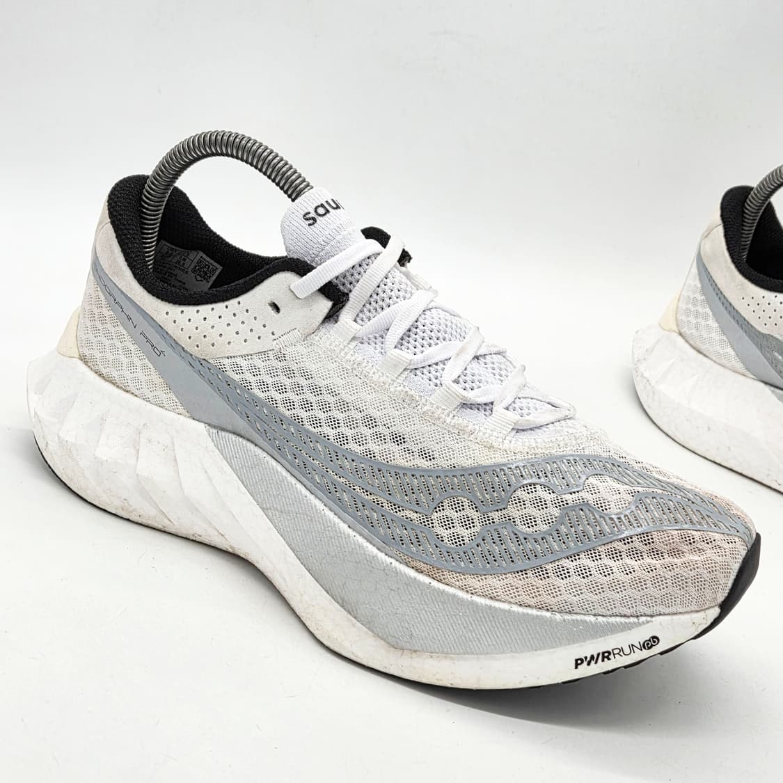  써코니 엔돌핀 프로 4 화이트 실버 (265)  상품이미지5