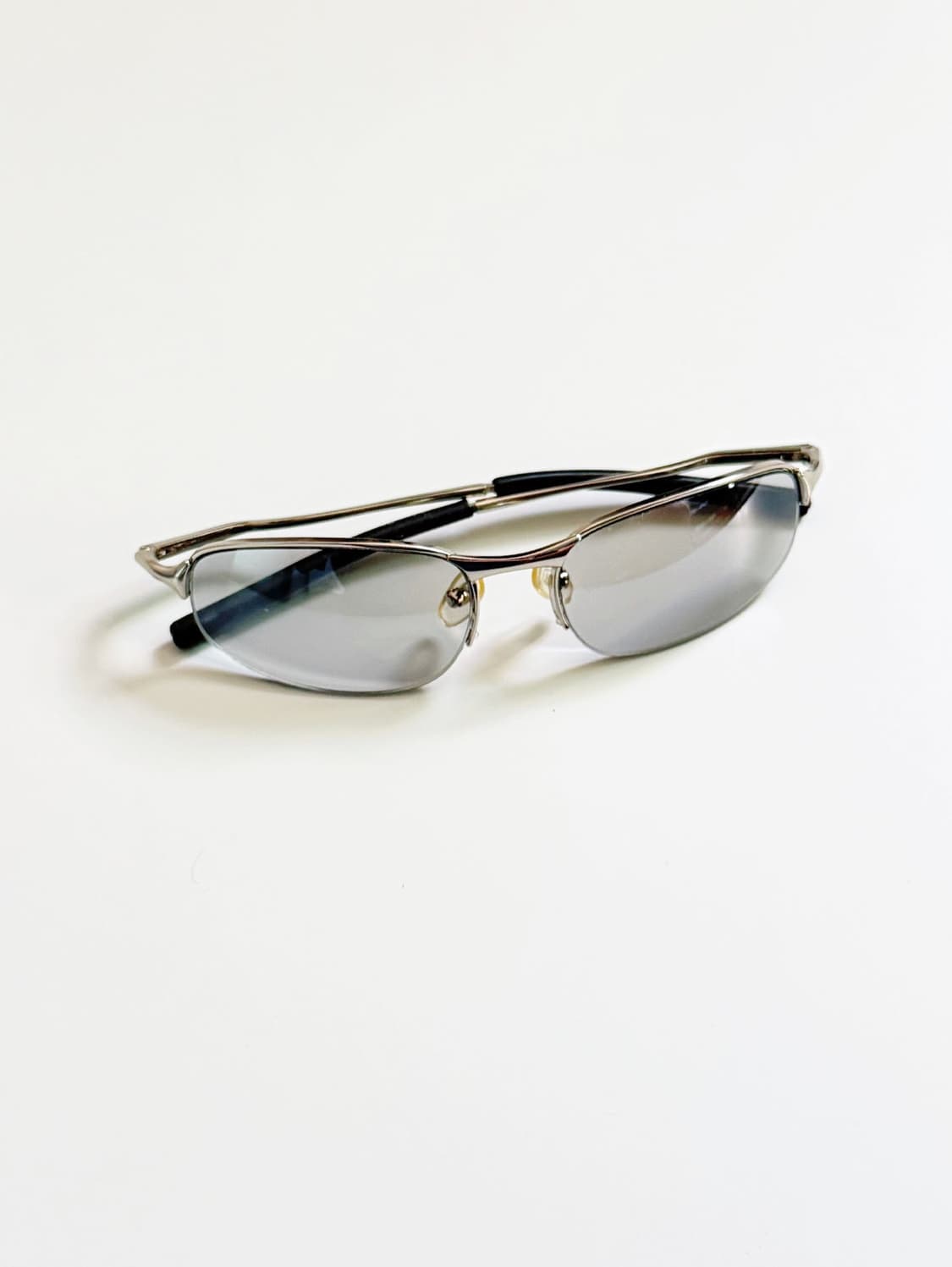 실버 메탈 반무테 스퀘어 프레임 빈티지 선글라스 상품이미지1