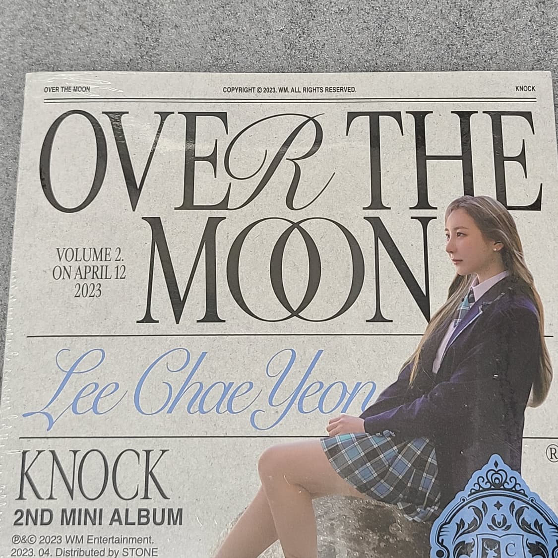 [미개봉 새제품] 이채연 2ND 미니앨범 Over the Moon DAY 상품이미지2