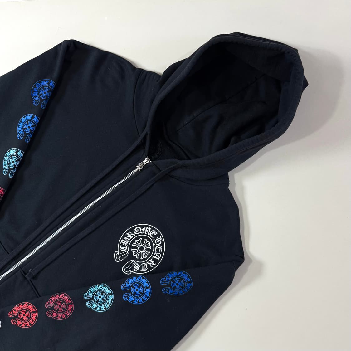 [백화점판/L]크롬하츠 홀스슈 멀티컬러 후드집업 상품이미지2