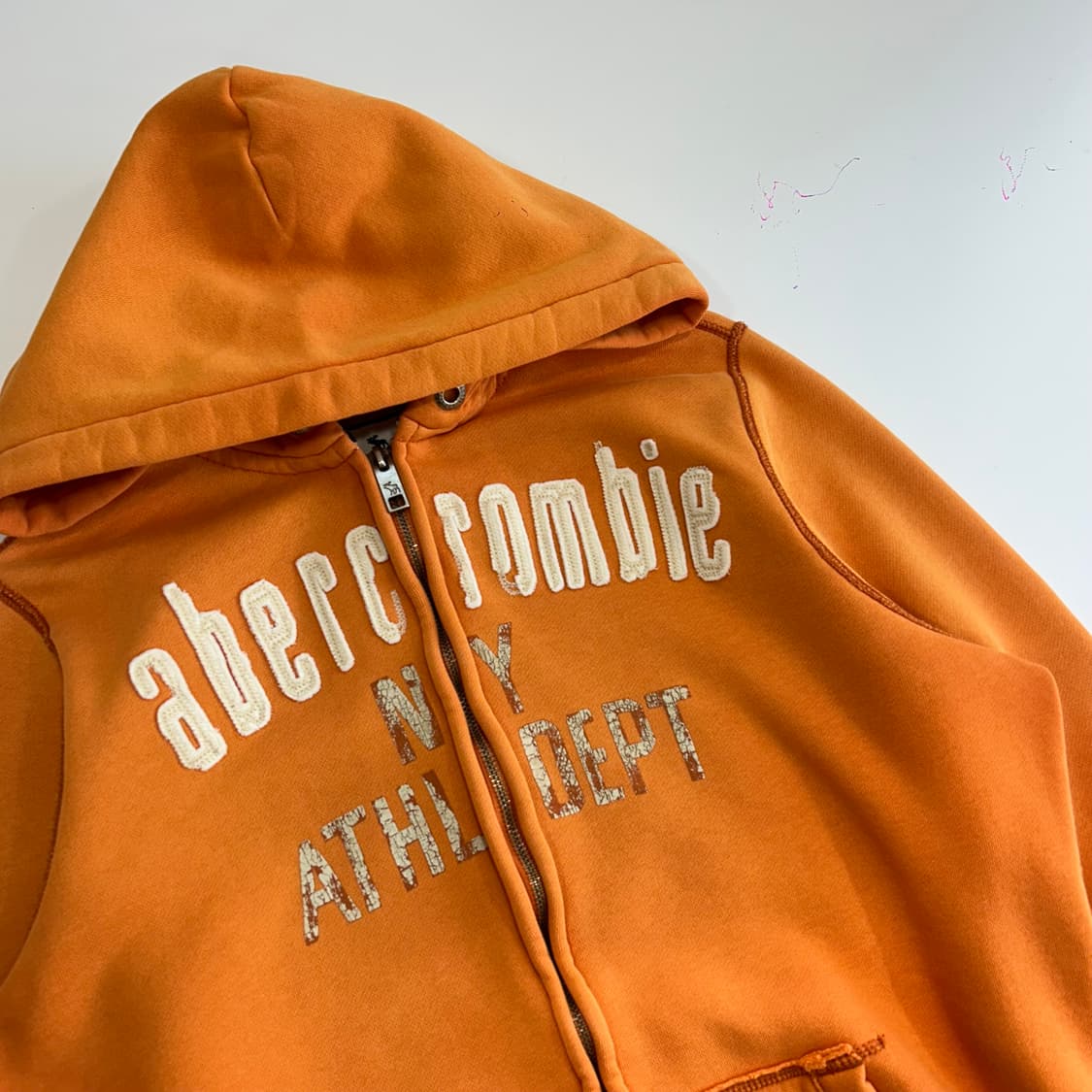 Abercrombie 아베크롬비 아이보리 로고 오렌지 후드집업 상품이미지4