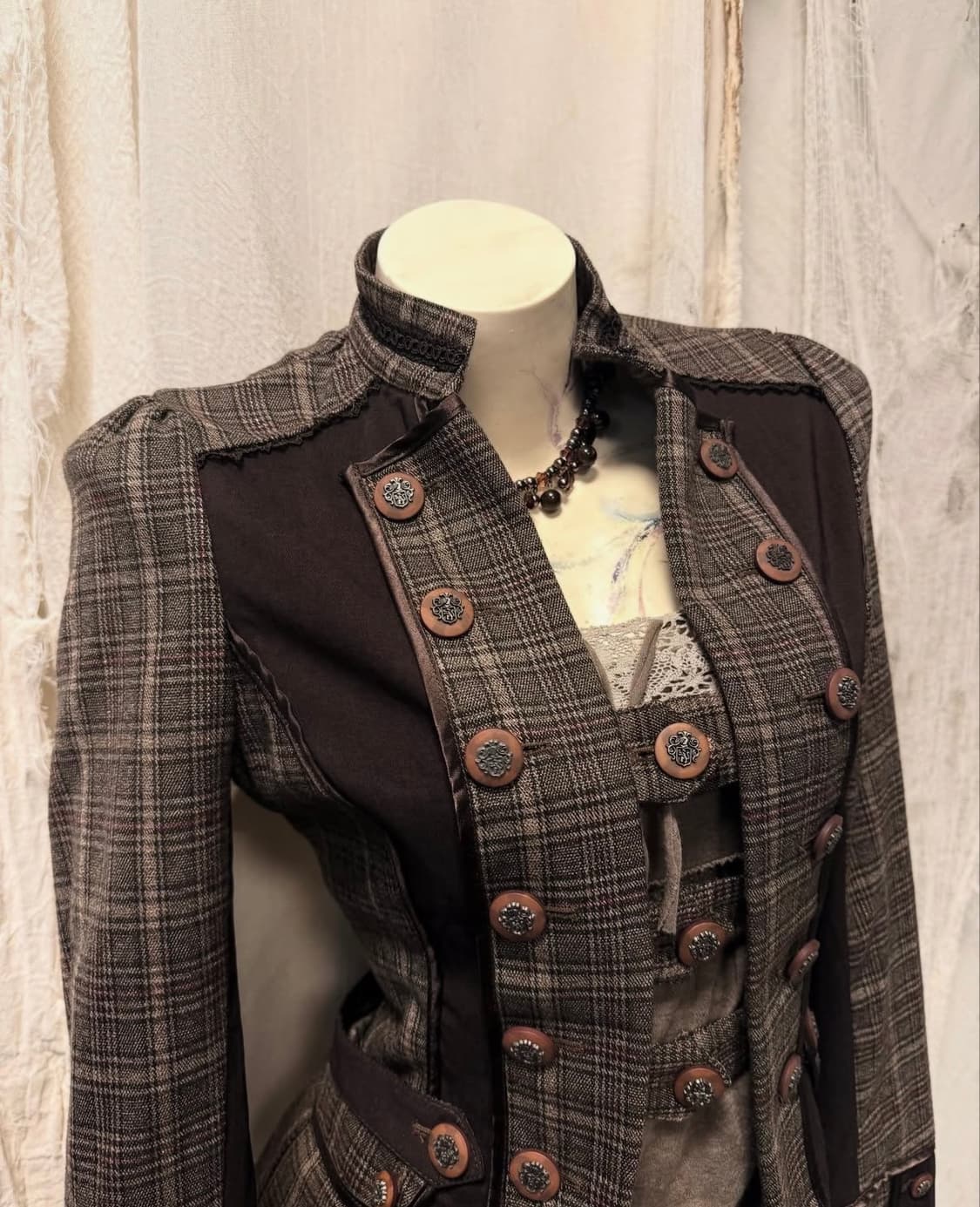 Ozz On Fairy Buckle Pointed Jacket 상품이미지3