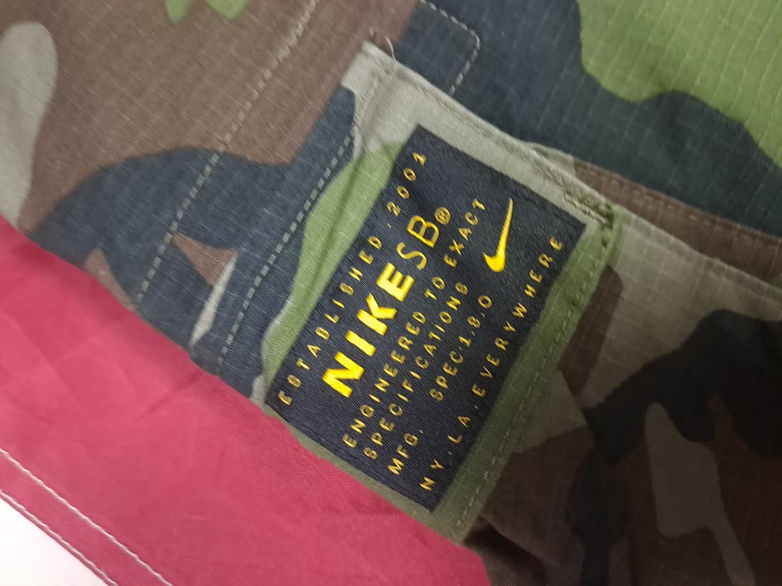 새제품급 오리지날 나이키 SB 카모패턴 립스탑 카고바지 상품이미지3