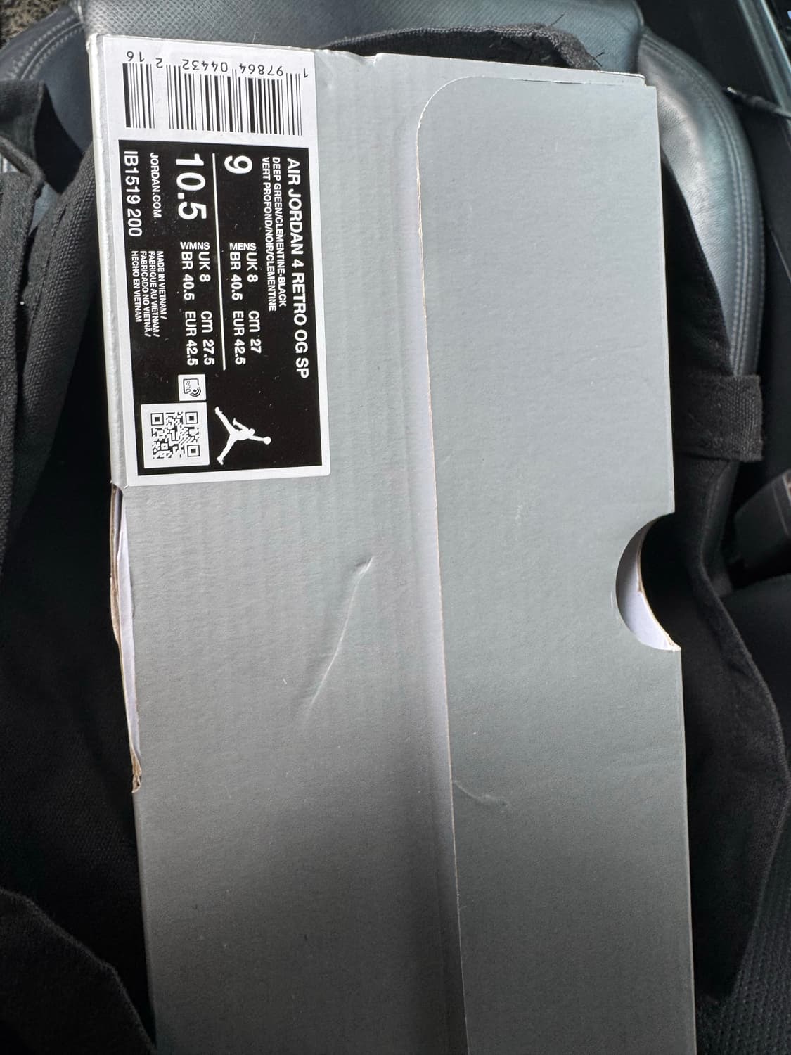 조던4 X 언디핏  270 새상품 판매합니다.  상품이미지3