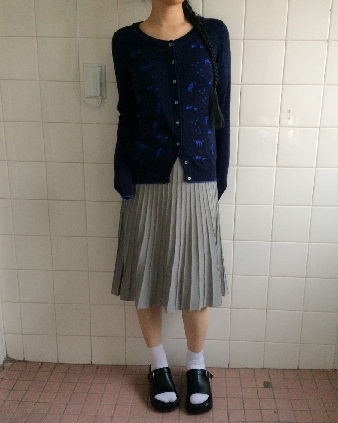 Embroidery point knit cardigan 상품이미지1