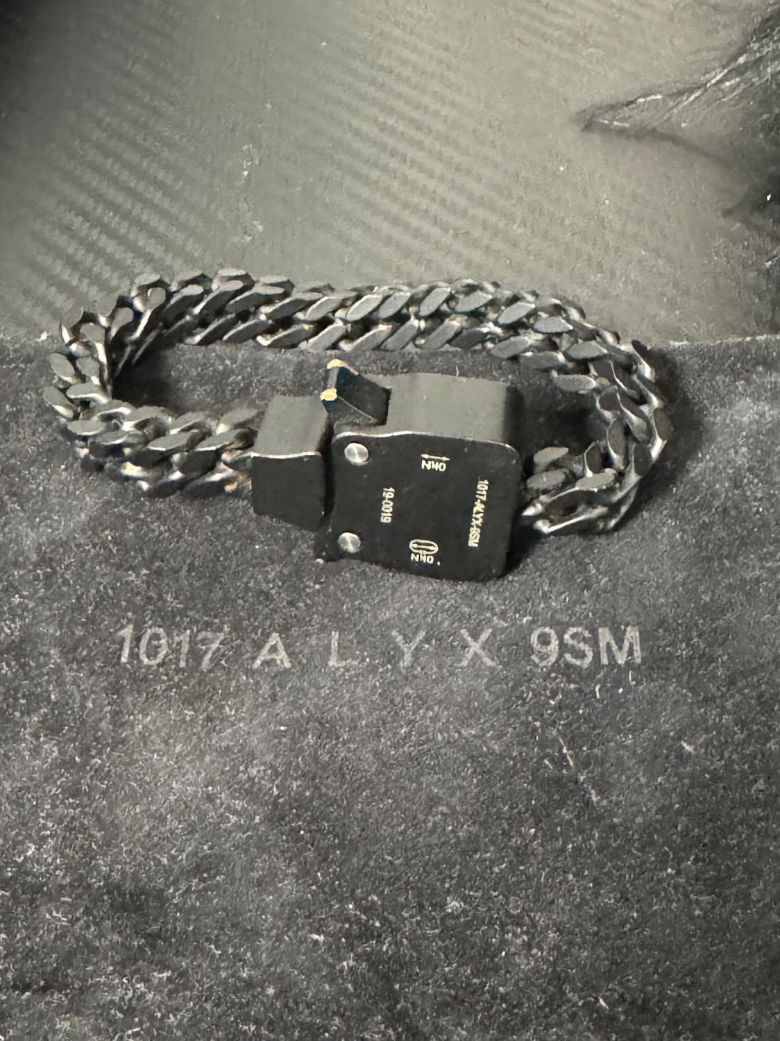 알릭스 팔찌 상품이미지1