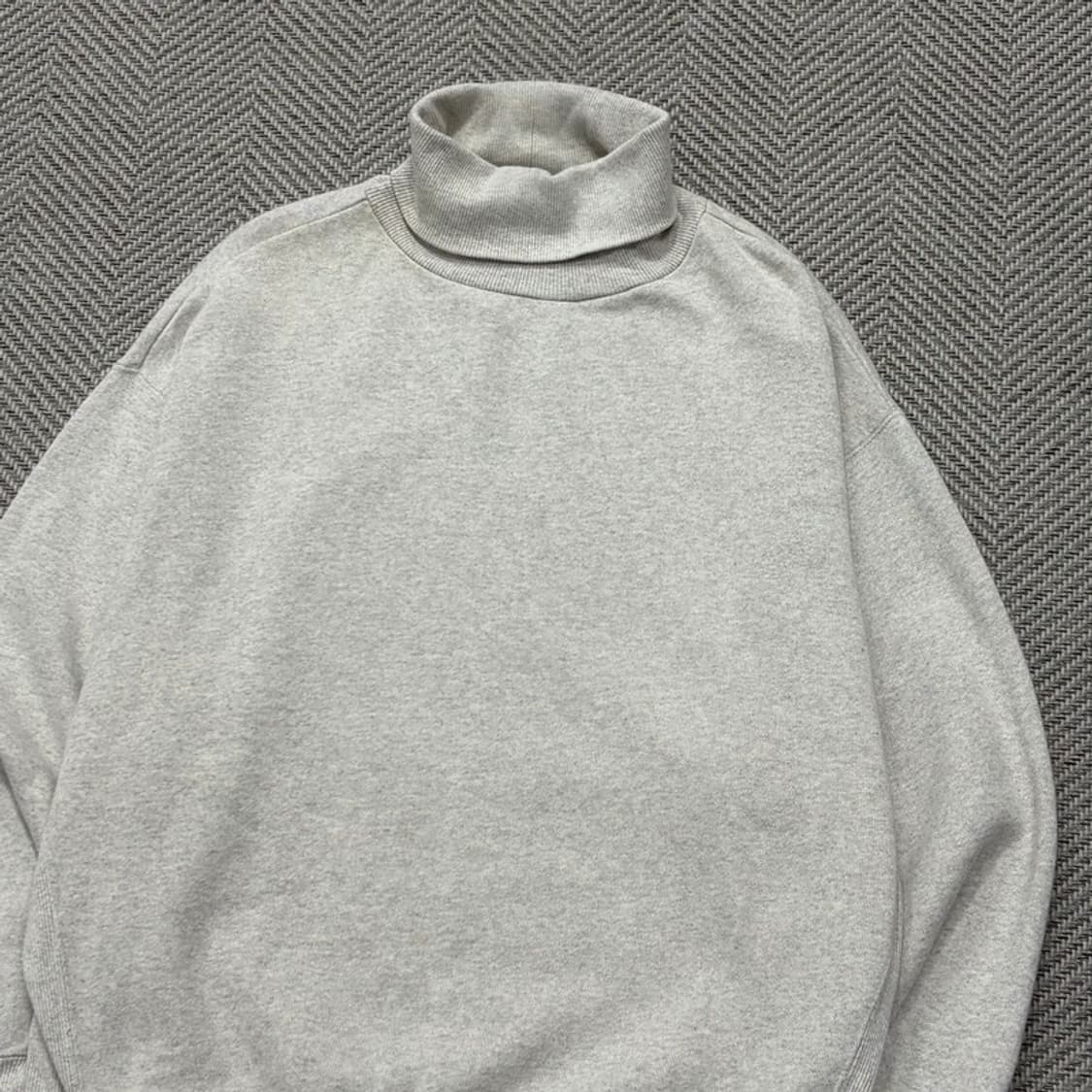 프릭스스토어 터틀넥 맨투맨 v1904 상품이미지3