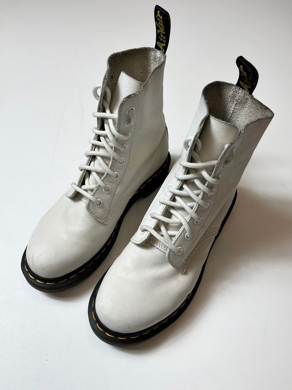 닥터마틴 1460 파스칼 화이트 워커 부츠 Q1346 상품이미지1