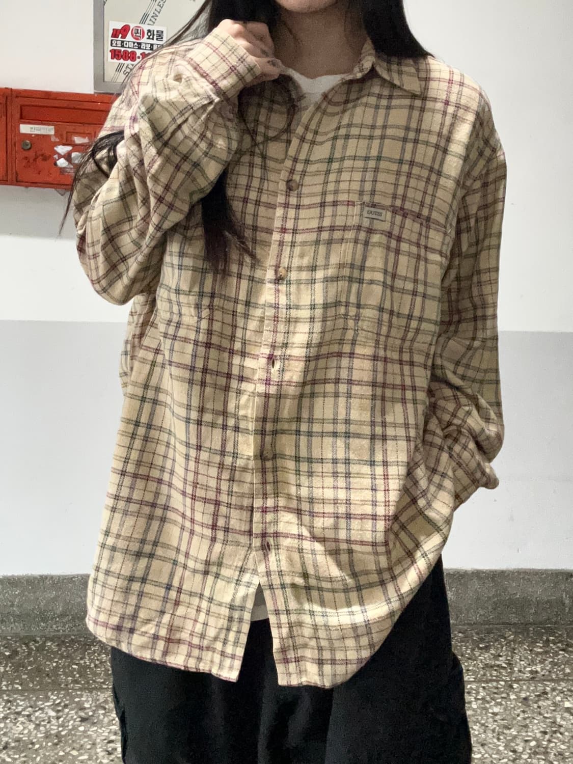 90s GUESS 베이지 체크플란넬 셔츠 상품이미지1