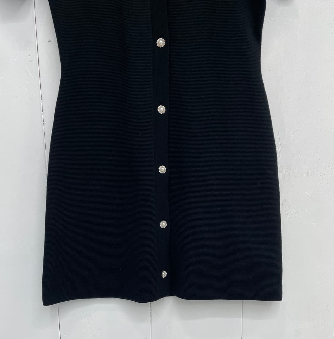 마쥬(Maje) 진주 버튼 니트 원피스 상품이미지4