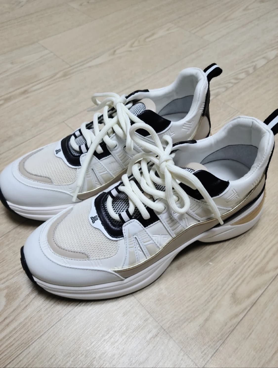 한섬 랑방 프레스트 스니커즈245 상품이미지8