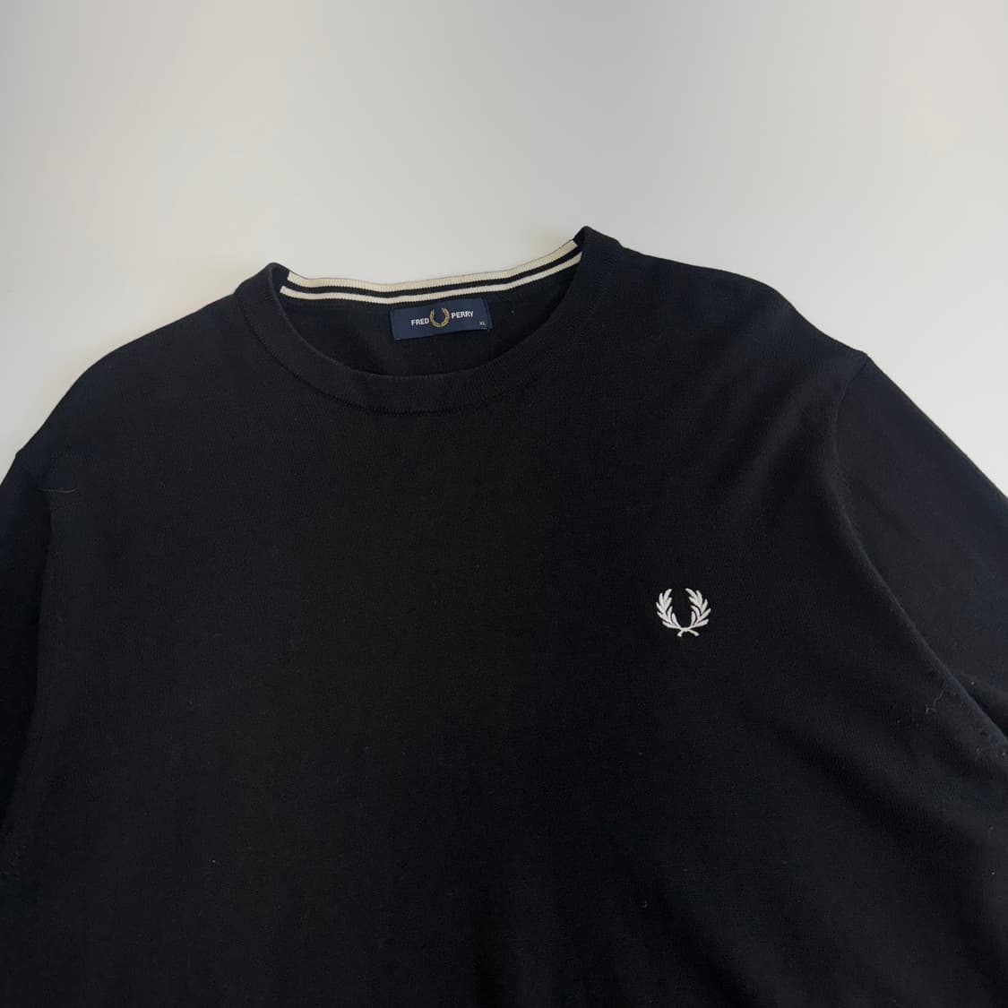 Fred Perry 프레드페리 화이트로고 블랙 니트 상품이미지4