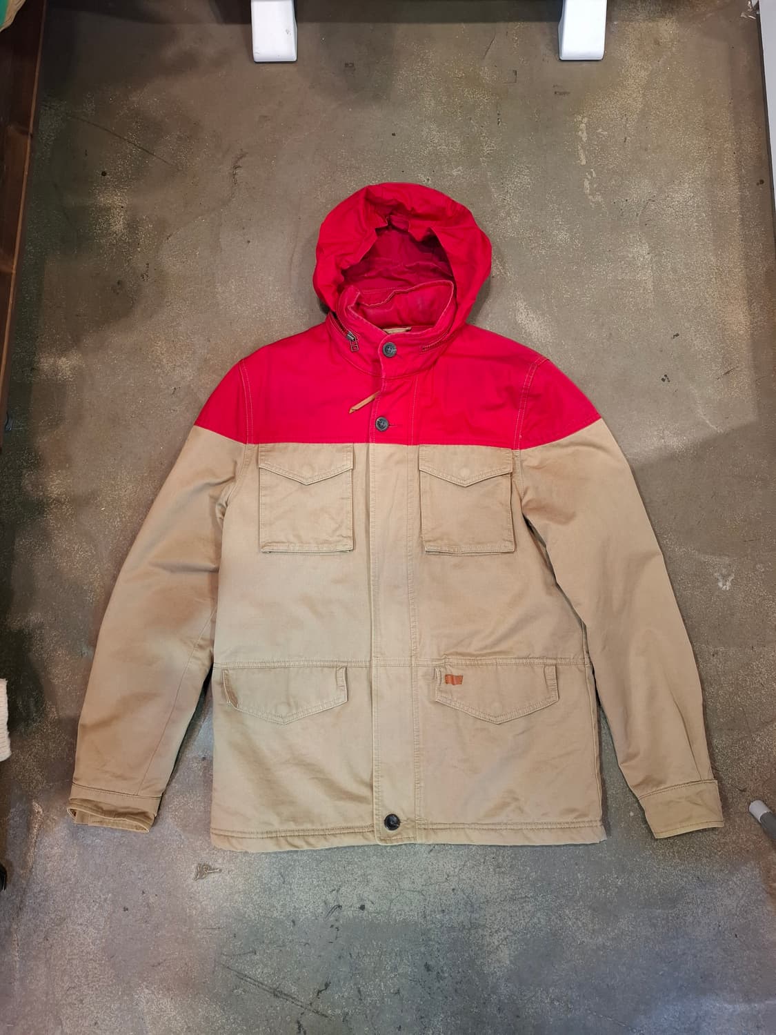 리바이스 마운틴 바람막이 상품이미지2