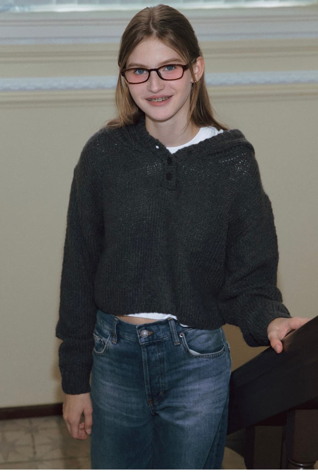 레터프롬문 크롭 니트 후디 상품이미지2