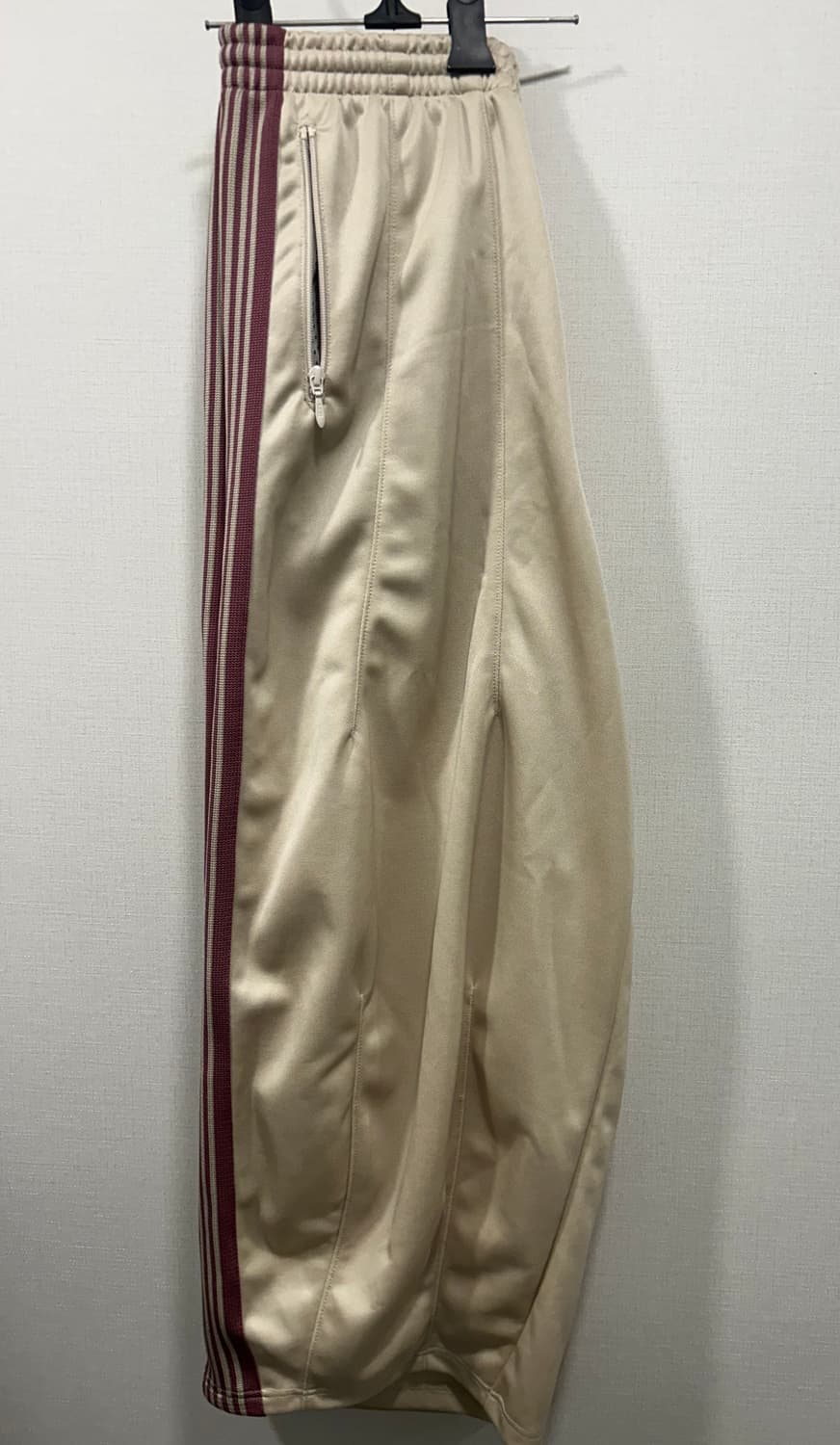 니들스 hd 트랙팬츠 아이보리 폴리스무스 상품이미지2