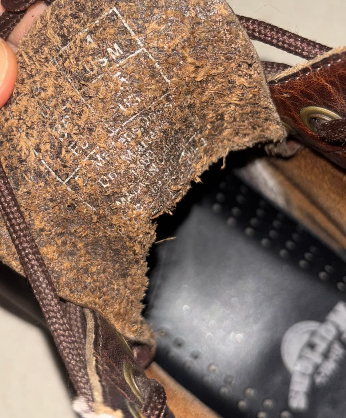 닥터마틴 1460 8홀 브라운 워커 부츠 230 상품이미지8