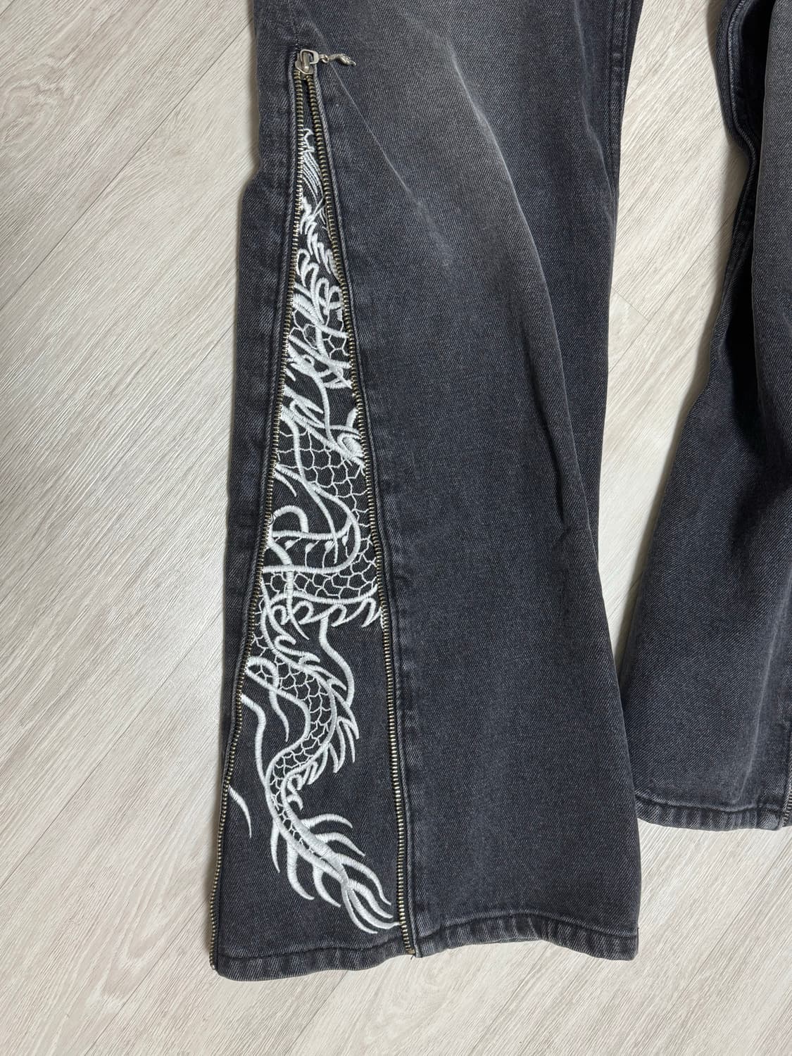 Whattheparty dragon denim black 상품이미지4