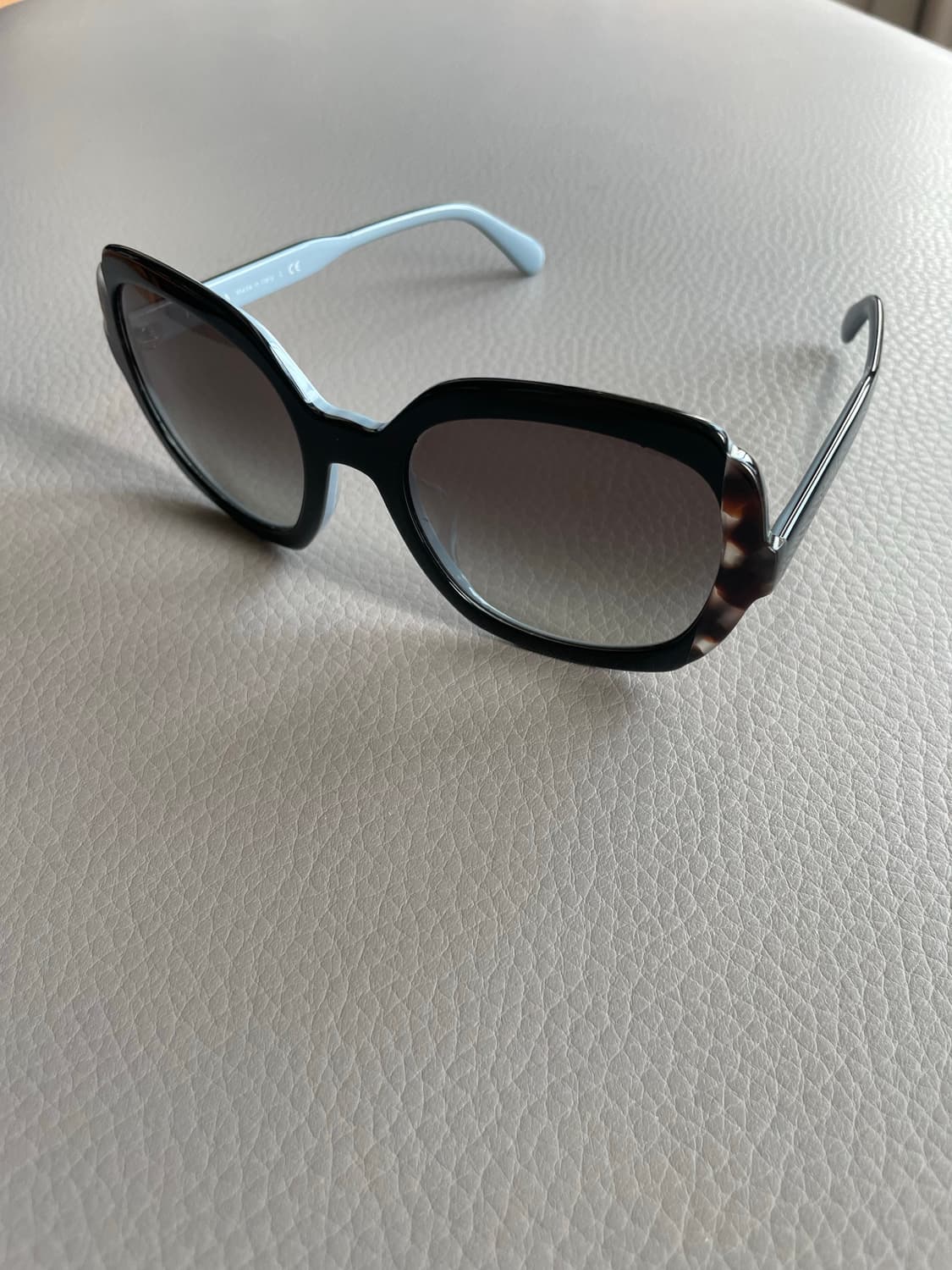 프라다 선글라스 상품이미지1