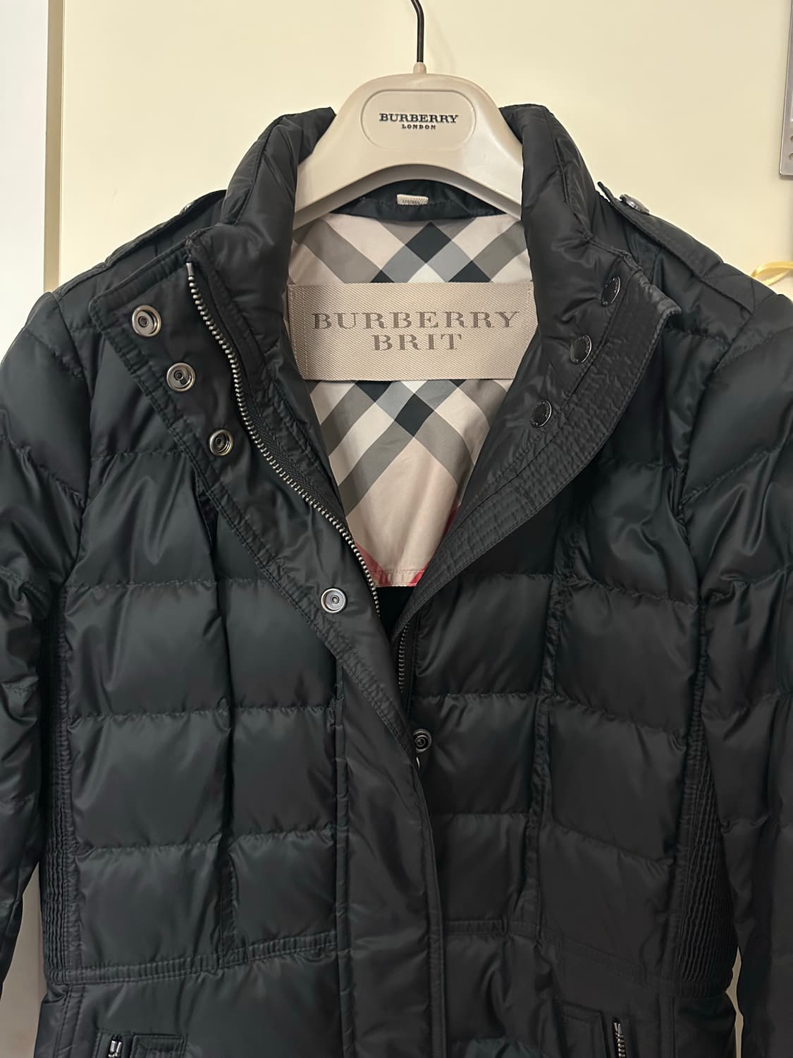 버버리 퀼티드 패딩 자켓 상품이미지3