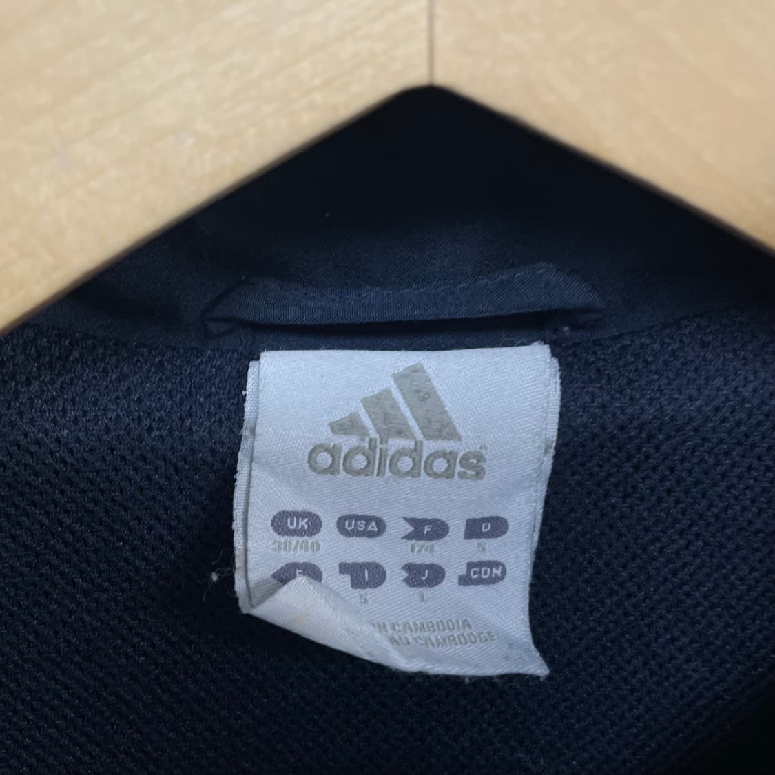 adidas windbreaker jacket 상품이미지4