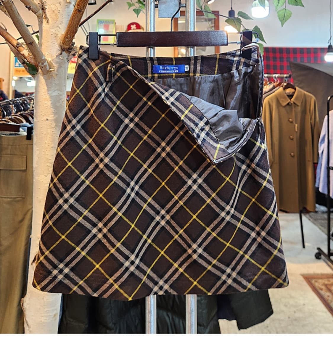 24-25) BURBERRYS 버버리 브라운 체크 빈티지 스커트 상품이미지8