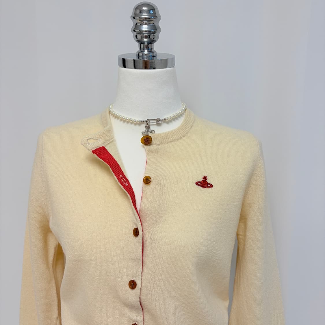 비비안웨스트우드 레드라벨 크림 아이보리 울 가디건 상품이미지5