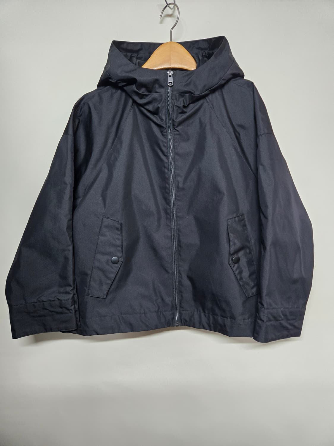 더스튜디오케이 THE STUDIO K 후드 숏 바람막이 66 상품이미지1