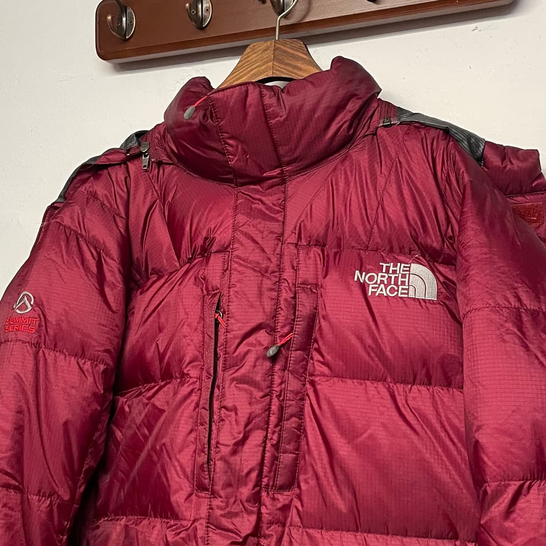 노스페이스 써밋 700필 옵티말 구스다운 패딩 자켓   상품이미지2