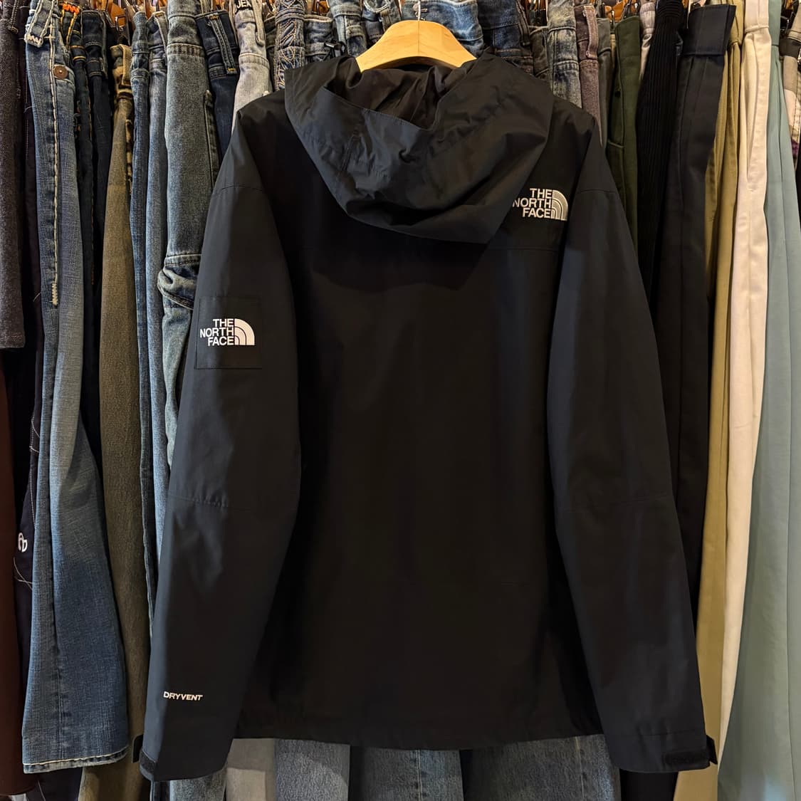 노스페이스 하이마운틴 자켓 블랙 상품이미지4