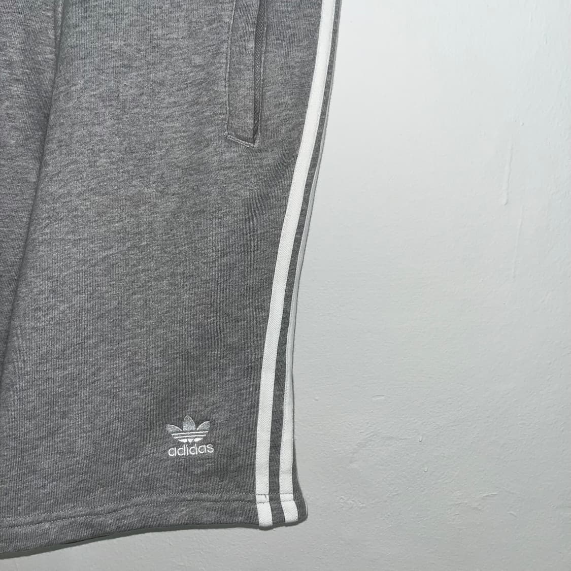 Adidas grey Firebird half sweat pants 상품이미지4
