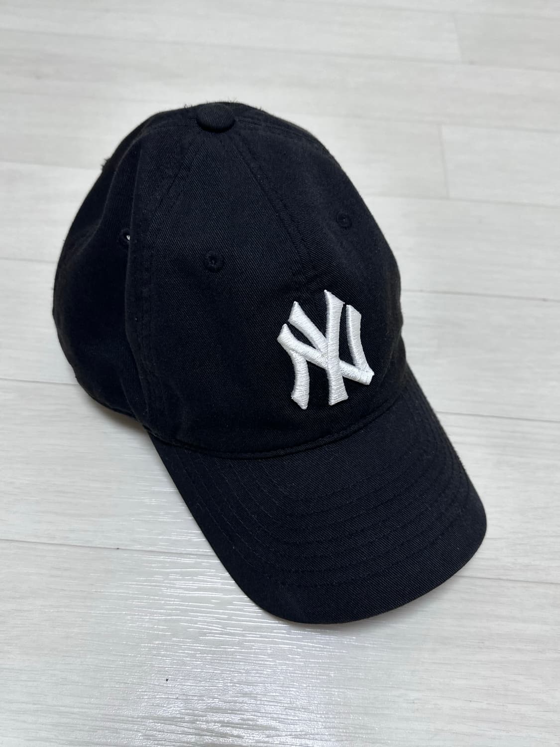 엠엘비 MLB 에이스 언스트럭쳐 볼캡 블랙 모자 (카리나 착용) 상품이미지7