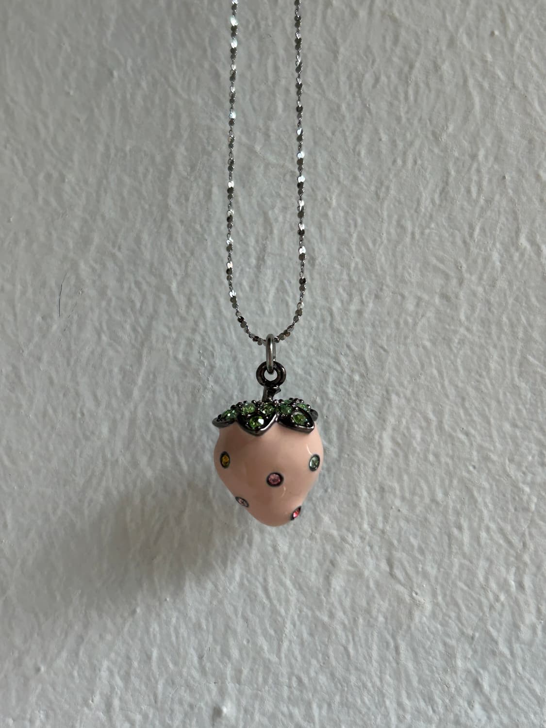 딸기 목걸이  상품이미지2