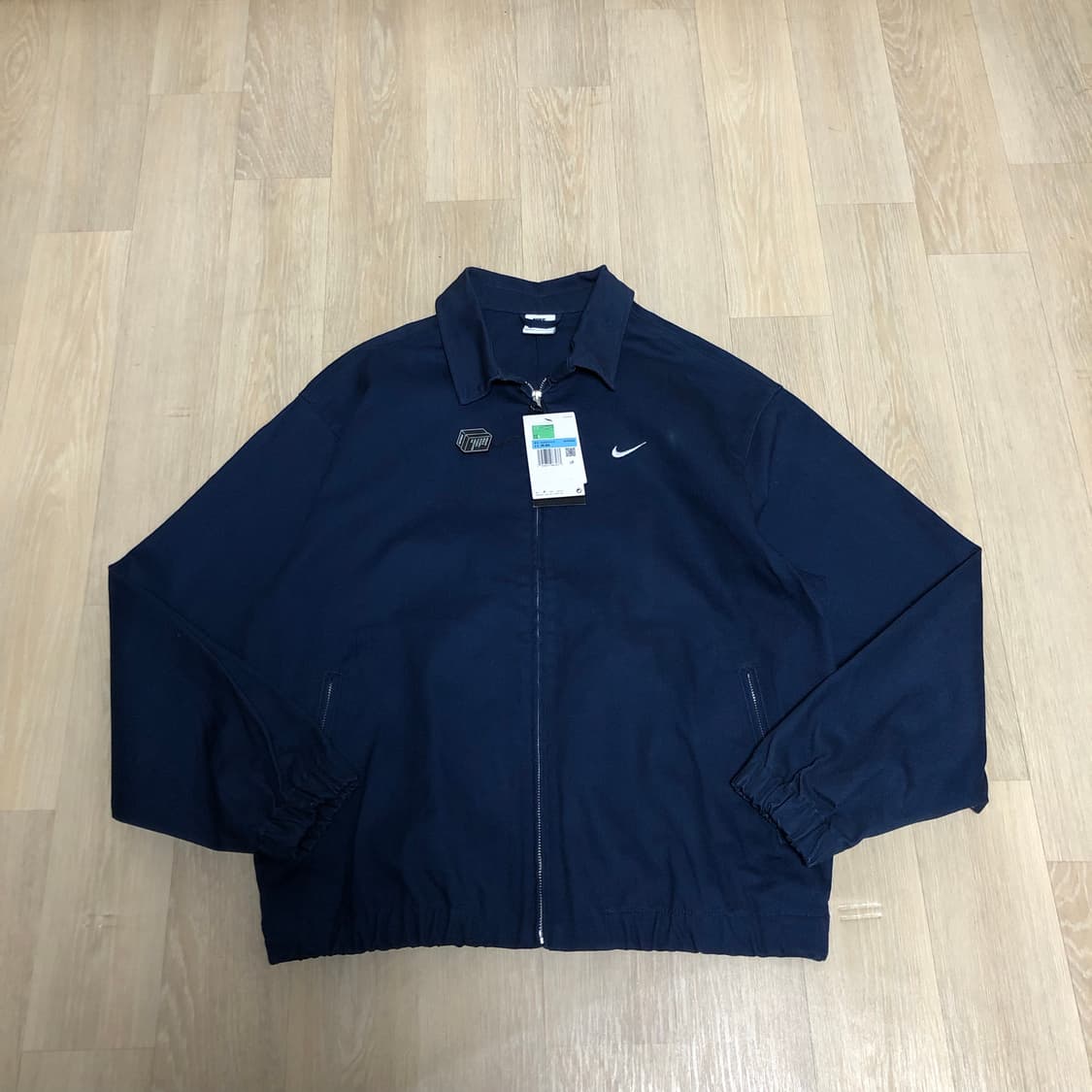 (M) 새상품 나이키 NIKE SB 경량 스케이트보딩 드리즐러자켓 네이비 상품이미지1