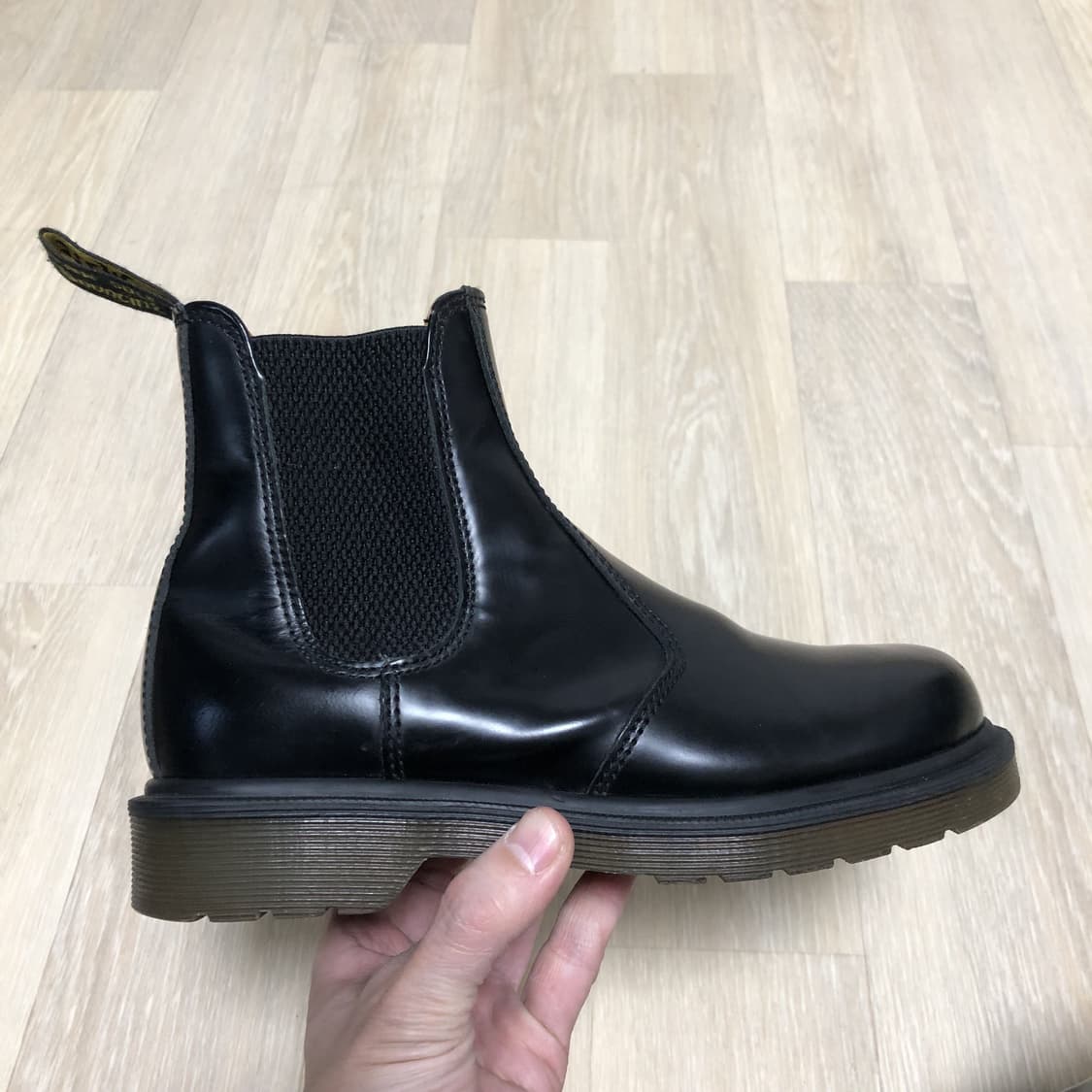 (220) 닥터마틴 Dr.martens 2976 첼시부츠 스무스 블랙 상품이미지7