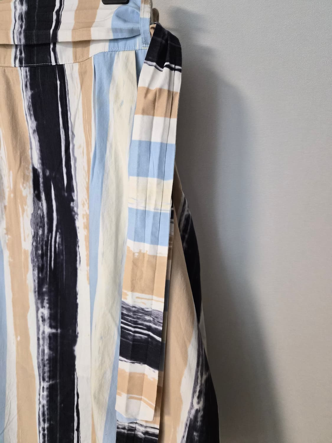 여름 코디 완성! 아티스틱 스트라이프 롱 스커트 끈포함/상태 최상 상품이미지3